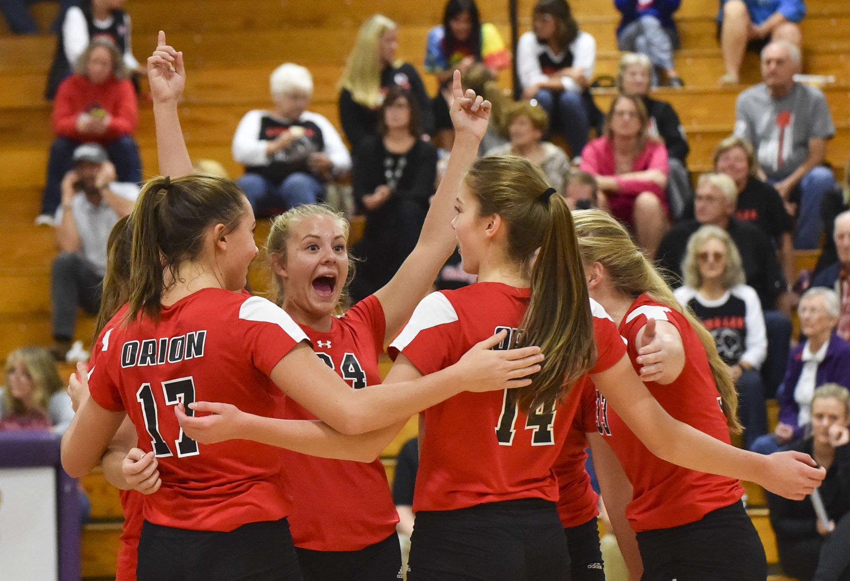 092618-orion-sherrard-vb-9a.jpg